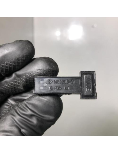 Contacteur feu stop BMW SERIE 1 E87 PHASE 2 Diesel