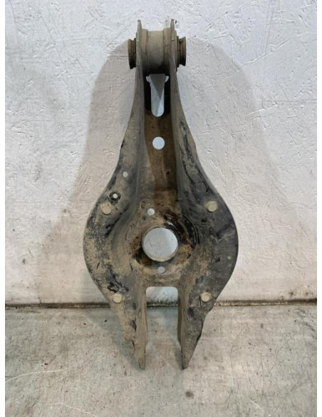 Bras de suspension arriere gauche BMW SERIE 4 F36 GRAN COUPE PHASE 1 Diesel