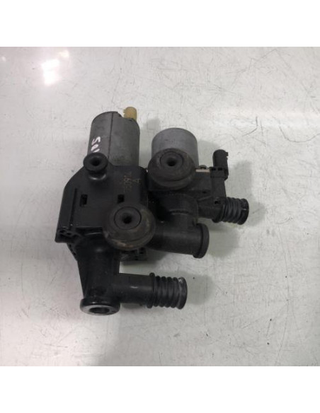 Robinet de chauffage BMW X3 E83 PHASE 1 Diesel