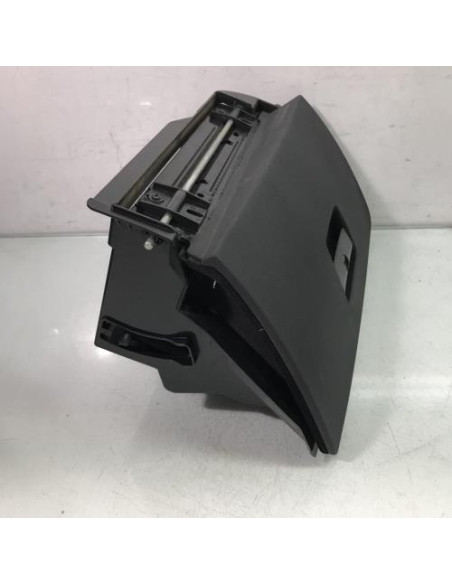 Boite a gants BMW SERIE 3 E90 PHASE 1 Diesel