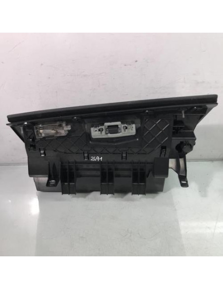 Boite a gants BMW SERIE 3 E90 PHASE 1 Diesel
