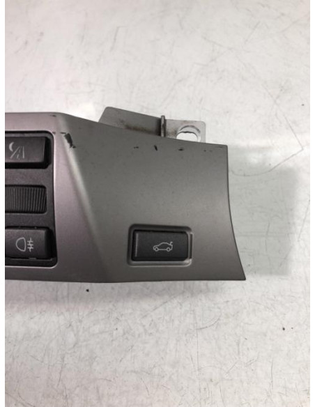 Bouton de warning BMW SERIE 7 E65 PHASE 2 Diesel
