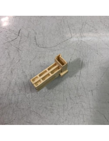 Contacteur feu stop BMW SERIE 1 F20 PHASE 2 Essence