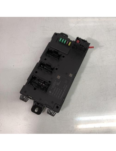 Porte fusible BMW SERIE 1 F21 PHASE 1 Essence