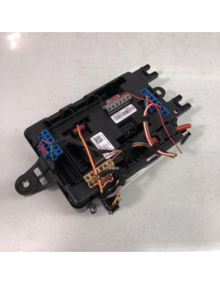 Porte fusible BMW SERIE 1 F21 PHASE 1 Essence