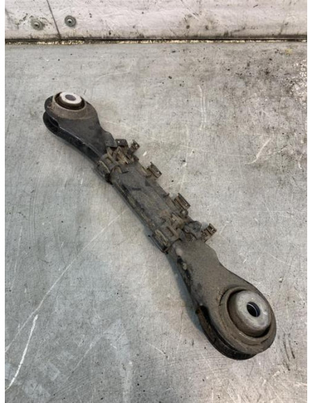 Bras de suspension arriere gauche BMW SERIE 1 F21 PHASE 2 Diesel