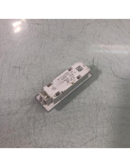 Eclairage de plafonnier BMW SERIE 5 F90 PHASE 2 Essence