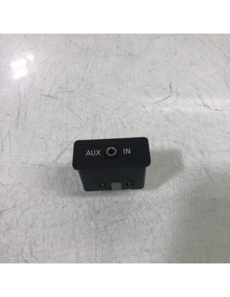 Prise port USB BMW SERIE 5 E60 PHASE 2 Diesel