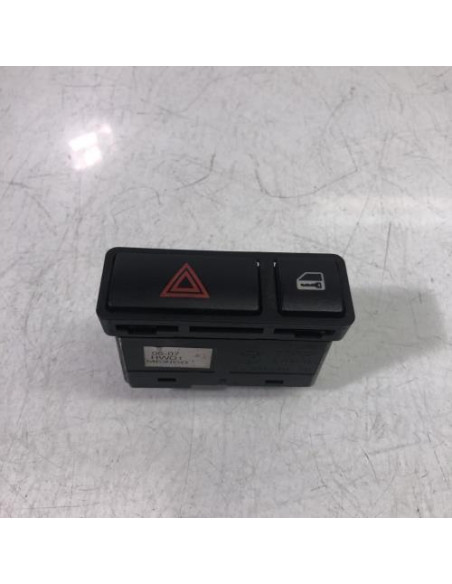 Bouton de warning BMW Z4 E86 COUPE Essence