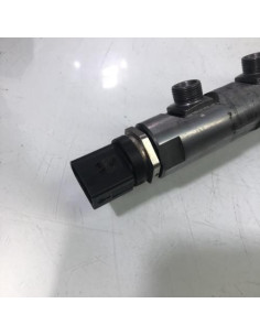 Rampe injection BMW SERIE 7 F01 PHASE 1 Diesel 2