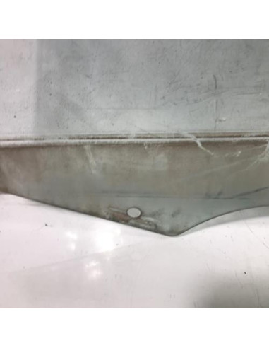Vitre avant gauche BMW SERIE 1 E87 PHASE 1 Diesel
