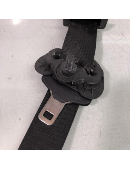 Ceinture avant gauche BMW SERIE 1 F21 PHASE 1 Essence