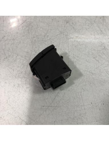 Bouton de warning BMW X3 E83 PHASE 2 Diesel