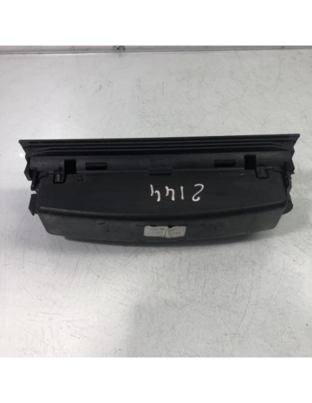 Console central (interieur plastique) BMW SERIE 3 E46 PHASE 1 Diesel