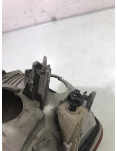 Feu arriere secondaire gauche (feux) BMW SERIE 3 E46 TOURING PHASE 1 BREAK Diesel