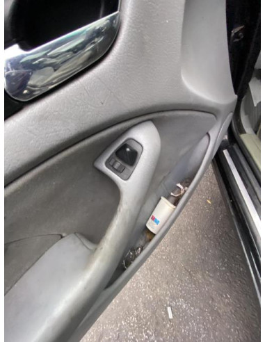 Feu arriere secondaire gauche (feux) BMW SERIE 3 E46 TOURING PHASE 1 BREAK Diesel