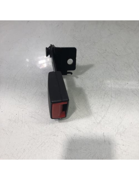 Attache ceinture arriere gauche BMW SERIE 7 F02/F04 LIMOUSINE PHASE 1 
