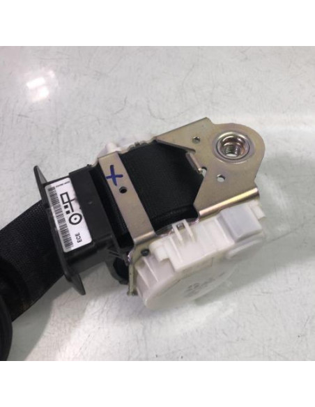 Ceinture avant droit BMW SERIE 1 E81 Diesel