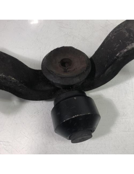 Support de boite BMW SERIE 7 E38 Essence