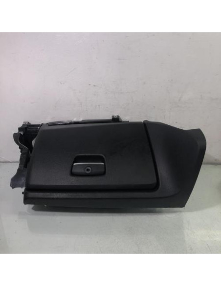 Boite a gants BMW SERIE 1 E88 CABRIO Essence