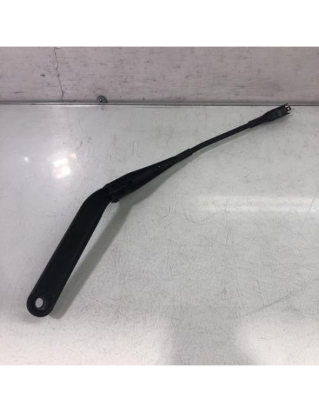 Bras essuie glace avant gauche BMW SERIE 1 E81 Diesel