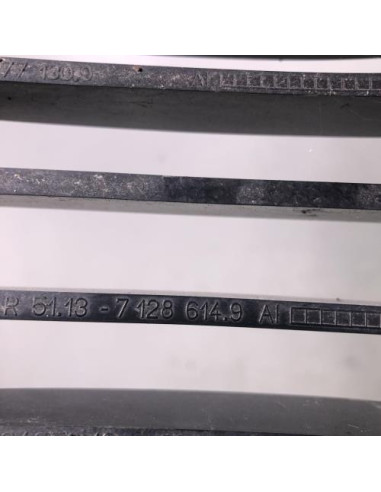 Grille de calandre droite BMW SERIE 1 E81 Diesel