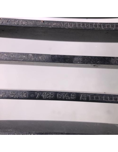Grille de calandre droite BMW SERIE 1 E81 Diesel