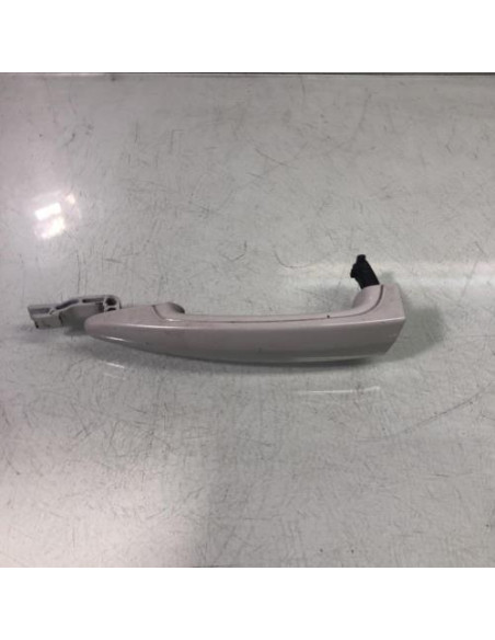 Poignee porte avant gauche BMW SERIE 1 E81 Diesel