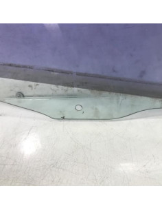 Vitre arriere droit BMW SERIE 5 E39 PHASE 2 Essence 2