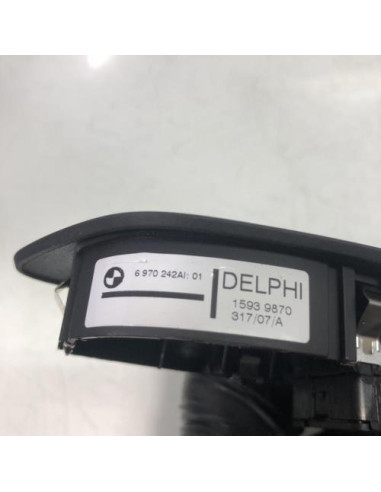Interrupteur de leve vitre avant droit BMW SERIE 1 E87 PHASE 2 Diesel