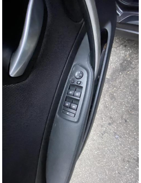 Serrure de coffre BMW SERIE 1 E87 PHASE 2 Diesel