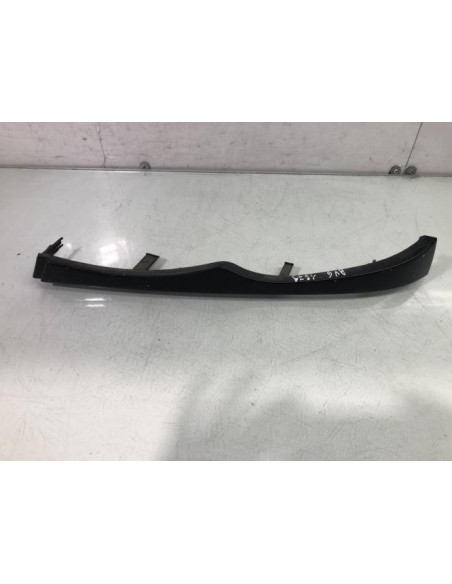 Enjoliveur moustache optique avant gauche BMW SERIE 3 E46 TOURING PHASE 2 BREAK Diesel