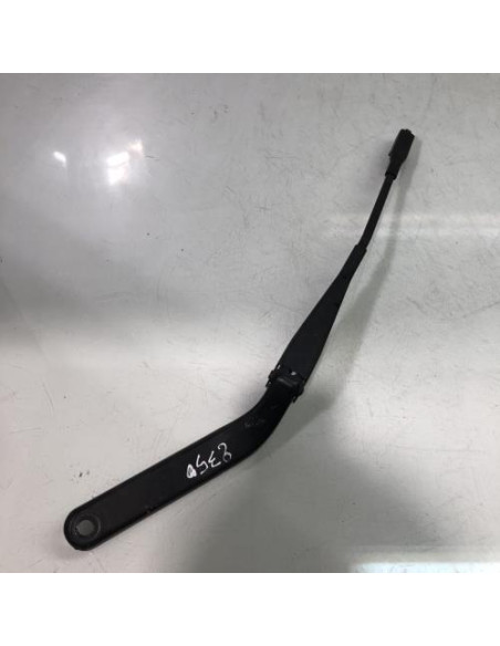 Bras essuie glace avant gauche BMW SERIE 1 E87 PHASE 2 Essence
