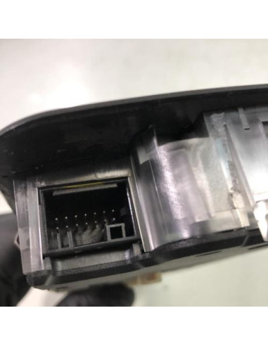 Eclairage de plafonnier BMW SERIE 1 E88 CABRIO Essence