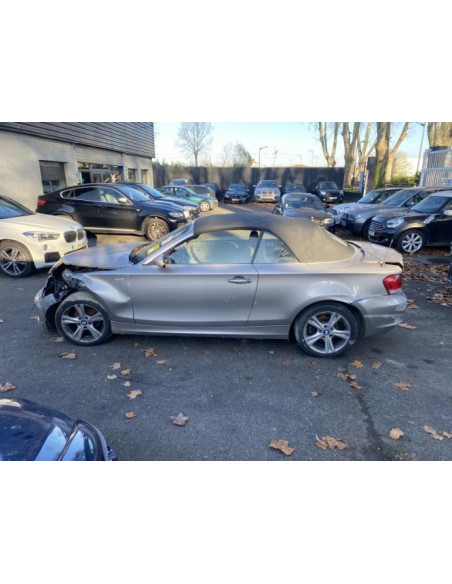 Eclairage de plafonnier BMW SERIE 1 E88 CABRIO Essence