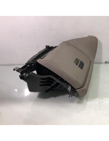 Boite a gants BMW SERIE 1 E88 CABRIO Diesel
