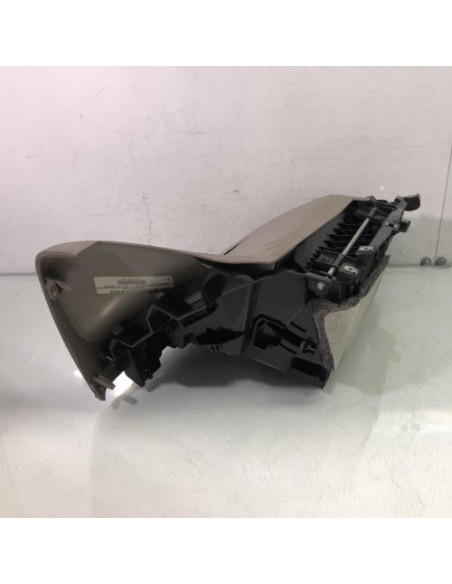 Boite a gants BMW SERIE 1 E88 CABRIO Diesel