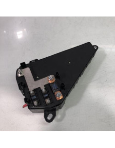 Porte fusible BMW SERIE 6 E63 COUPE PHASE 1 Essence 2