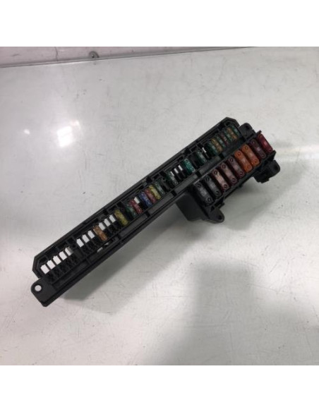 Porte fusible BMW SERIE 6 E63 COUPE PHASE 1 Essence