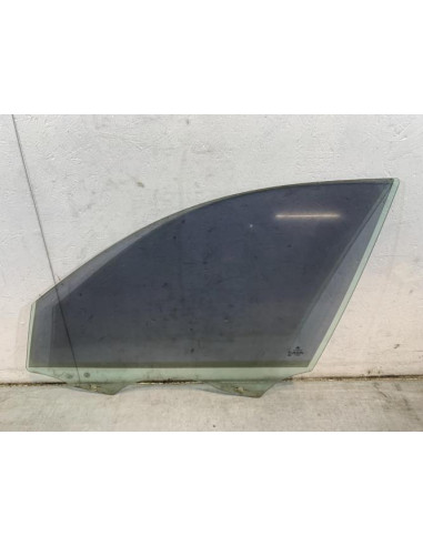 Vitre avant gauche BMW SERIE 3 E90 PHASE 1 Diesel