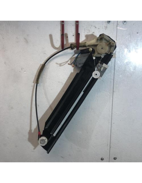 Leve vitre electrique arriere gauche BMW SERIE 5 E39 PHASE 2 Diesel