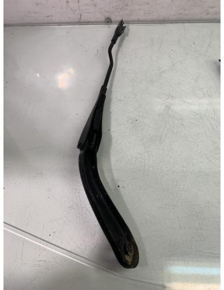 Bras essuie glace avant gauche BMW SERIE 1 F20 PHASE 2 Diesel