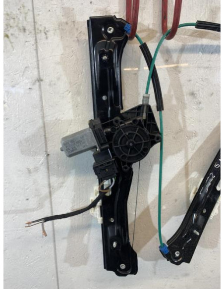 Leve vitre electrique avant droit BMW SERIE 1 F20 PHASE 2 Diesel