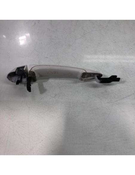Poignee porte avant droit BMW SERIE 1 F20 PHASE 1 Diesel