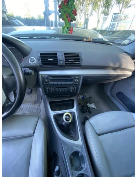Verin de coffre BMW SERIE 1 E87 PHASE 1 Diesel
