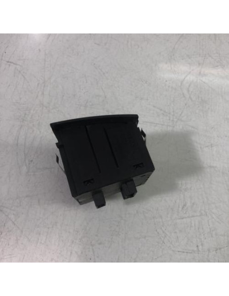 Bouton de warning BMW SERIE 3 E91 TOURING PHASE 2 BREAK 