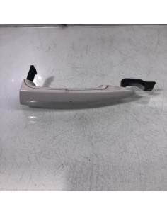 Poignee porte avant gauche BMW SERIE 1 E81 Diesel 2