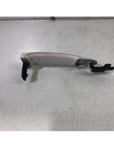 Poignee porte avant gauche BMW SERIE 1 E81 Diesel