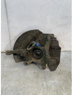 Fusee avant gauche BMW X5 E53 Diesel 2
