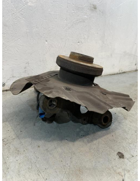 Fusee avant gauche BMW X5 E53 Diesel